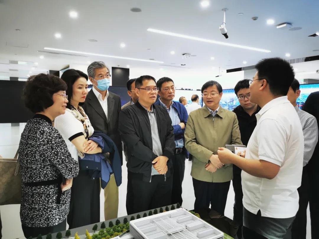 他山之石｜上海如何吸納優(yōu)勢制造業(yè)，持續(xù)布局關(guān)鍵技術(shù)攻關(guān)，強(qiáng)化高端產(chǎn)業(yè)引領(lǐng)功能